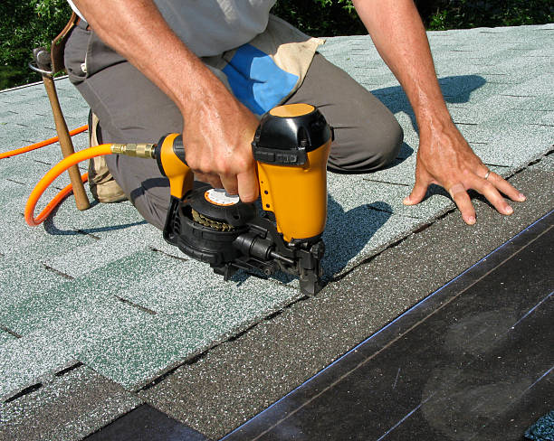 Quick and Trustworthy Emergency Roof Repair Services in Milford City, CT